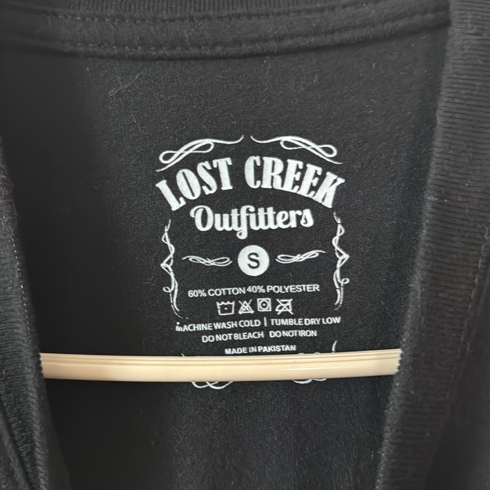 If a girl wants to be a legend long sleeve shirt - Picture 3 of 4